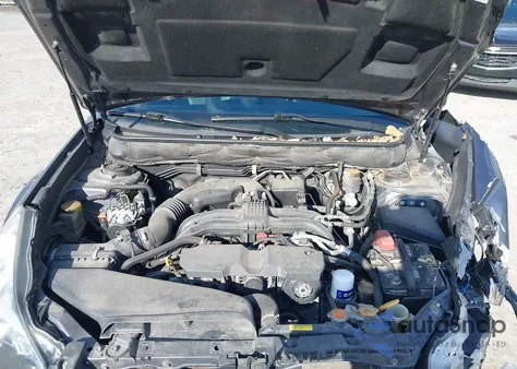 2014 Subaru Legacy 2.5I Limited z USA, uszkodzony, nr VIN 4S3BMBN61E3035576